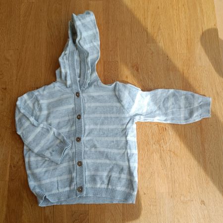 Strickjacke Grösse 74