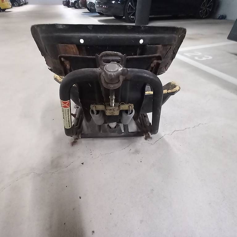 Hürlimann Tracteurs: Hürlimann Sable Sitz – D'occasion à Mönchaltorf par Riccardo032 1
