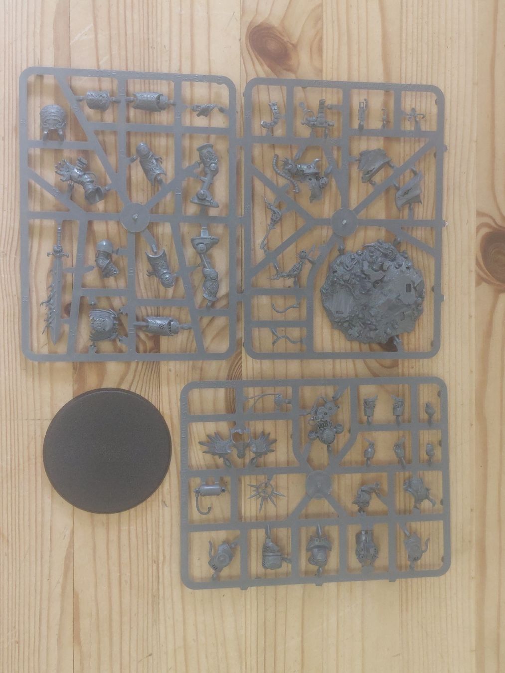 Kit di modellismo & Modellini statici: Roboute Guilliman Space Marine Warhammer 40.000 – Nuovo (secondo la descrizione) da Zürich venduto da kitkis 1