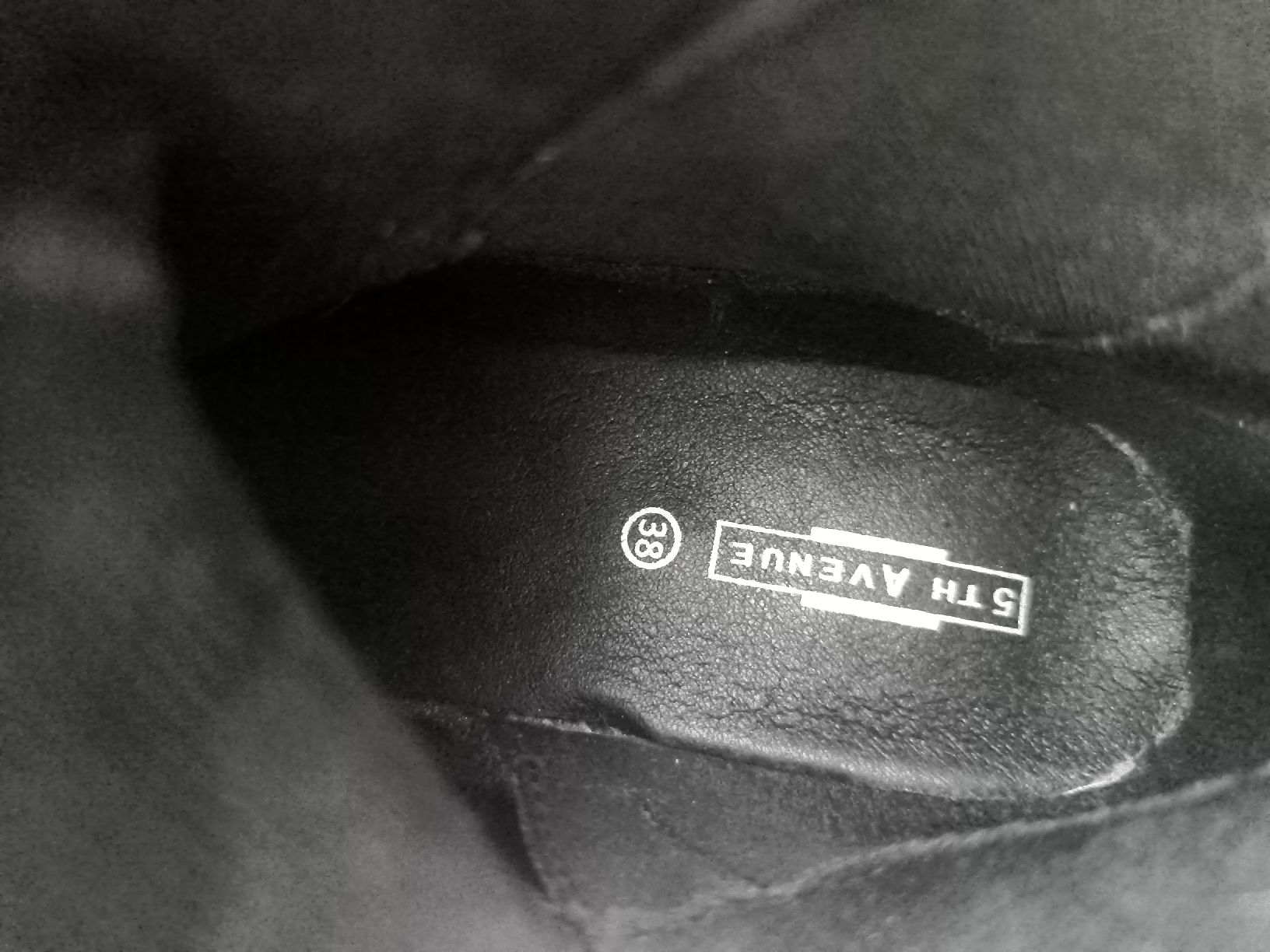 Scarpe da donna: Frauen Schuhe nr38 – Usato da Buchs SG venduto da Cor-Pie 2