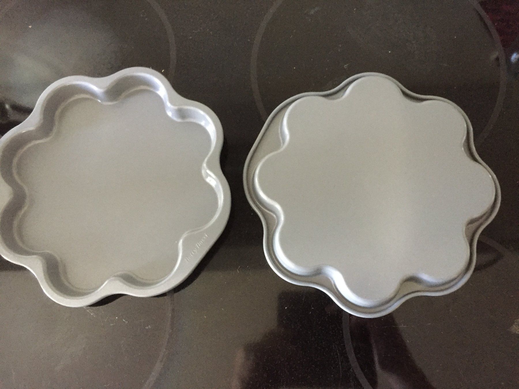 Betty Bossi Backformen: 2 er Set Schnittenformen Betty Bossi – Gebraucht aus Winterthur von delfin1314 1