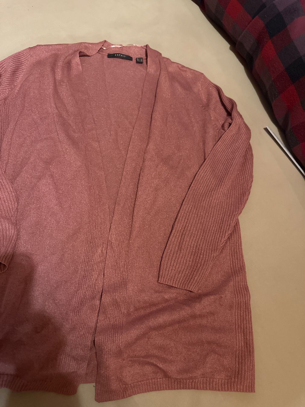 Esprit Giacche: Esprit Cardigan, Gr. L, rosé-metallic – Usato da Schaffhausen venduto da ann_g6tx 2