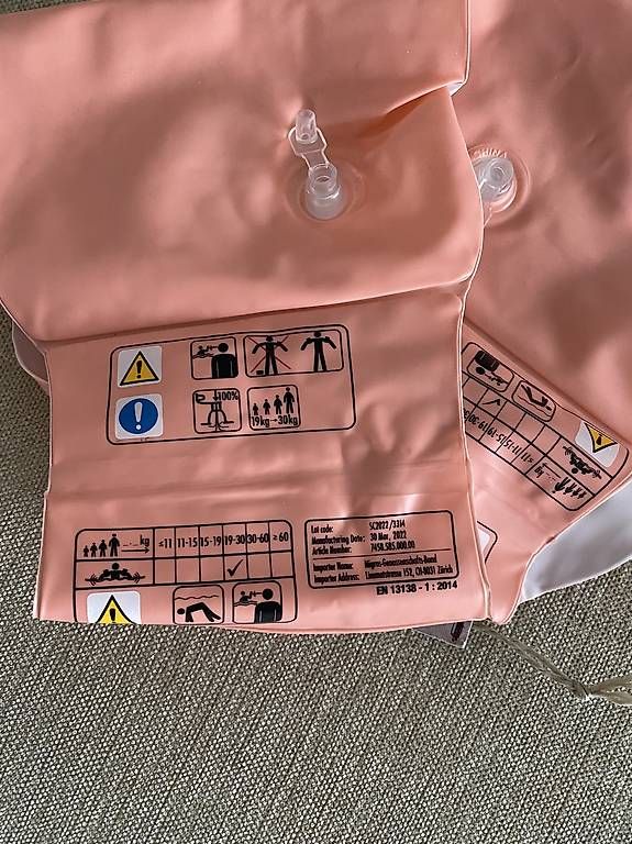 Salvagente: Brassards enfants 19-30kg – Usato da Grolley venduto da laitue_21 1