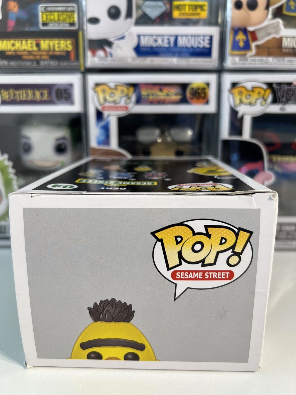 Funko Statuette: Funko POP! Rue Sésame Bert Edition Limitée Floquée – Usato da Le Mouret venduto da perfectbijou 4
