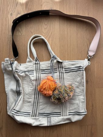 NEW - Artisanal cross-body bag