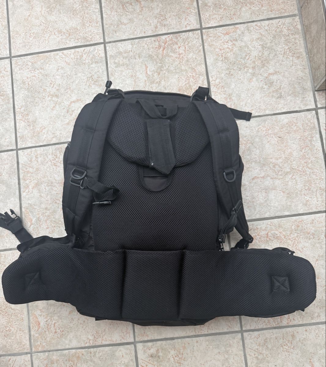 Mil-Tec Zaini: Trekkingrucksack Mil-Tec Commando 55L – Usato da Bremgarten b. Bern venduto da narancibia 1