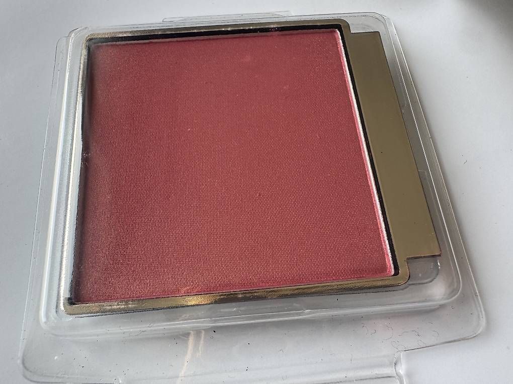 Estée Lauder Make-up: Estée Lauder Pure Color Envy Blush 330  Refill – Nuovo e nell'imballaggio originale da Zürich venduto da carmen_kandey_Insta 1