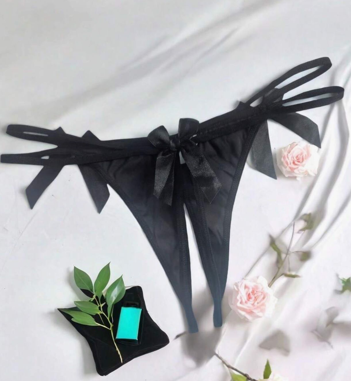 Altra biancheria intima: sexy String mit unten offen, Gr. L – Nuovo e nell'imballaggio originale da Winterthur venduto da Sunshine143 2