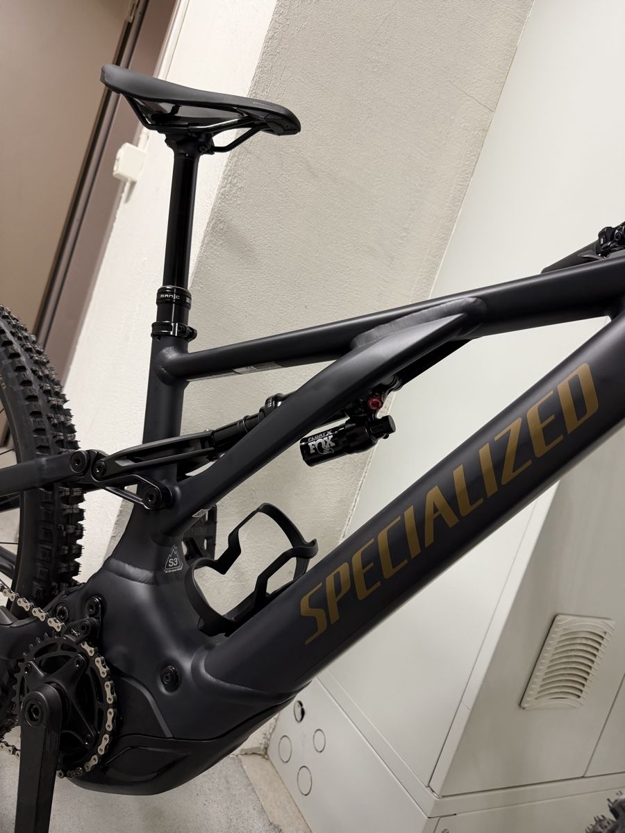 Specialized Velos: E-Bike Specialized Turbo Levo 700 Wh – Neu (gemäss Beschreibung) aus Alpnach Dorf von FO91 4