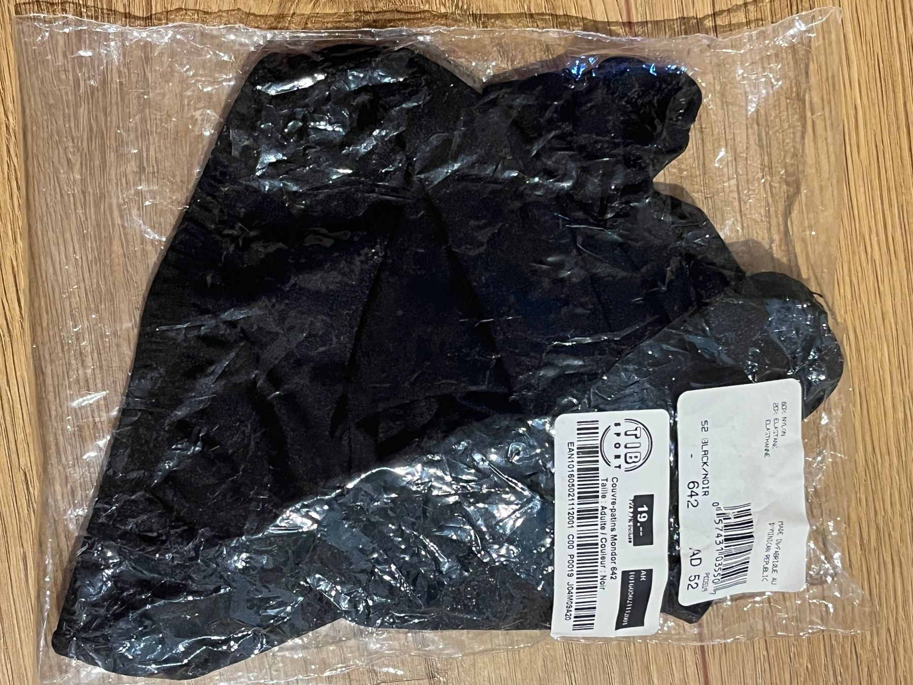 Pattini da ghiaccio: Couvre patin noir Mondor – Nuovo e nell'imballaggio originale da Alle venduto da Nono_lulu 1