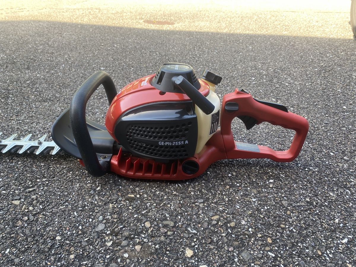 Einhell Alle Werkzeuge: Einhell Expert Heckenschere – Gebraucht aus Breitenbach von Picaflor71