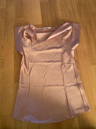 Zuiki Bluse mit drapiertem Kragen Grösse S