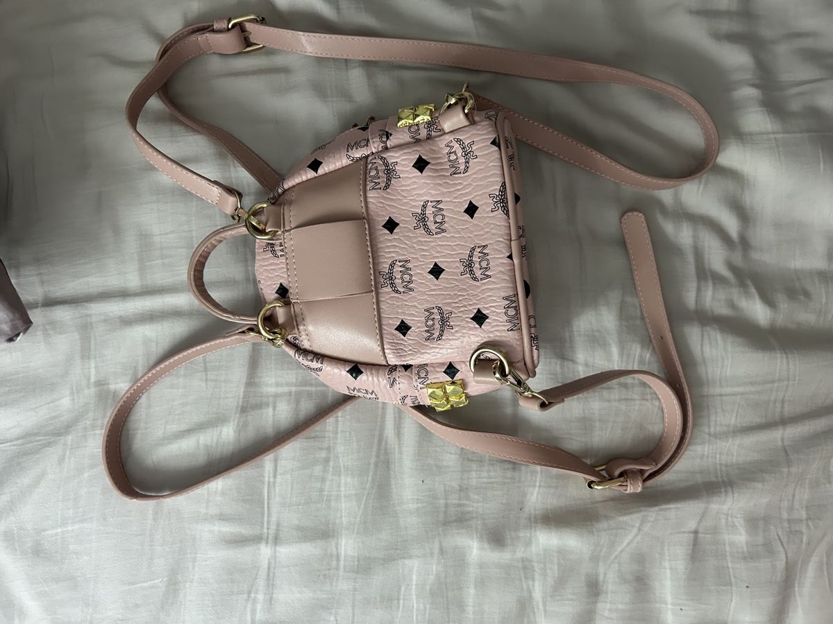 Mcm Rucksäcke: MCM Rucksack pink monogramm Leder – Neu (gemäss Beschreibung) aus Grafstal von aba_ryt8 1