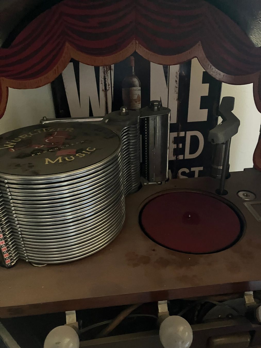 Wurlitzer Jukebox: WURLITZER Model 1015 1948 inkl. Original Servicemanual – Usato da Altstätten SG venduto da bgmx 1
