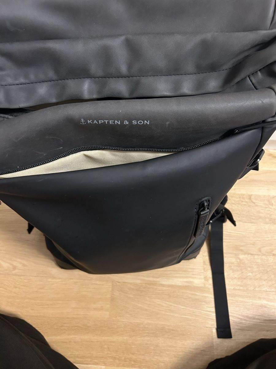 Kapten & Son Zaini: Kapten & Son Rucksack Helsinki, schwarz – Usato da Lausen venduto da Annagissaa 2