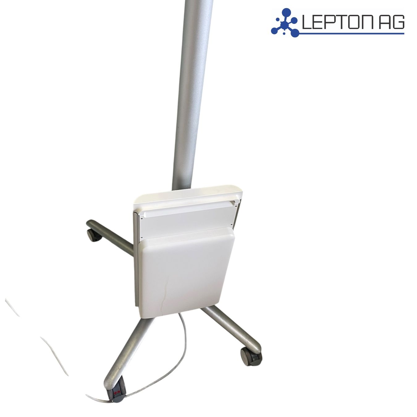 PC: 3shape Trios REF C4.1 Station/Touchscreen ohne Scanner – Usato da Niederdorf venduto da LeptonAG 2