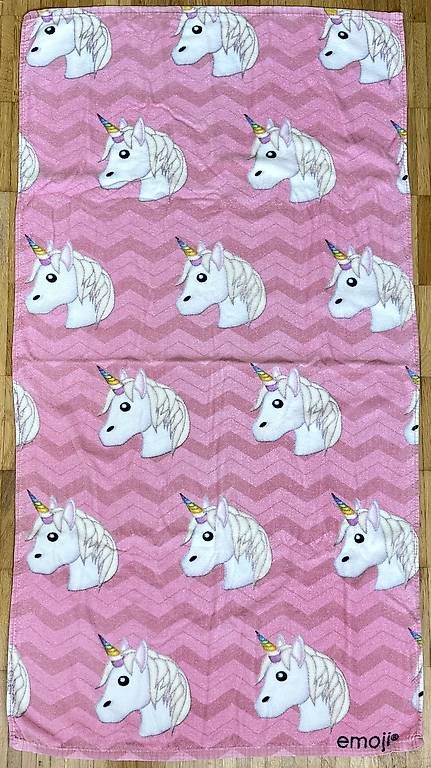 Badetücher: Badetuch / Strandtuch Einhorn pink – Gebraucht aus Altendorf von Elite-S