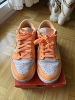 Nike Dunk low peach