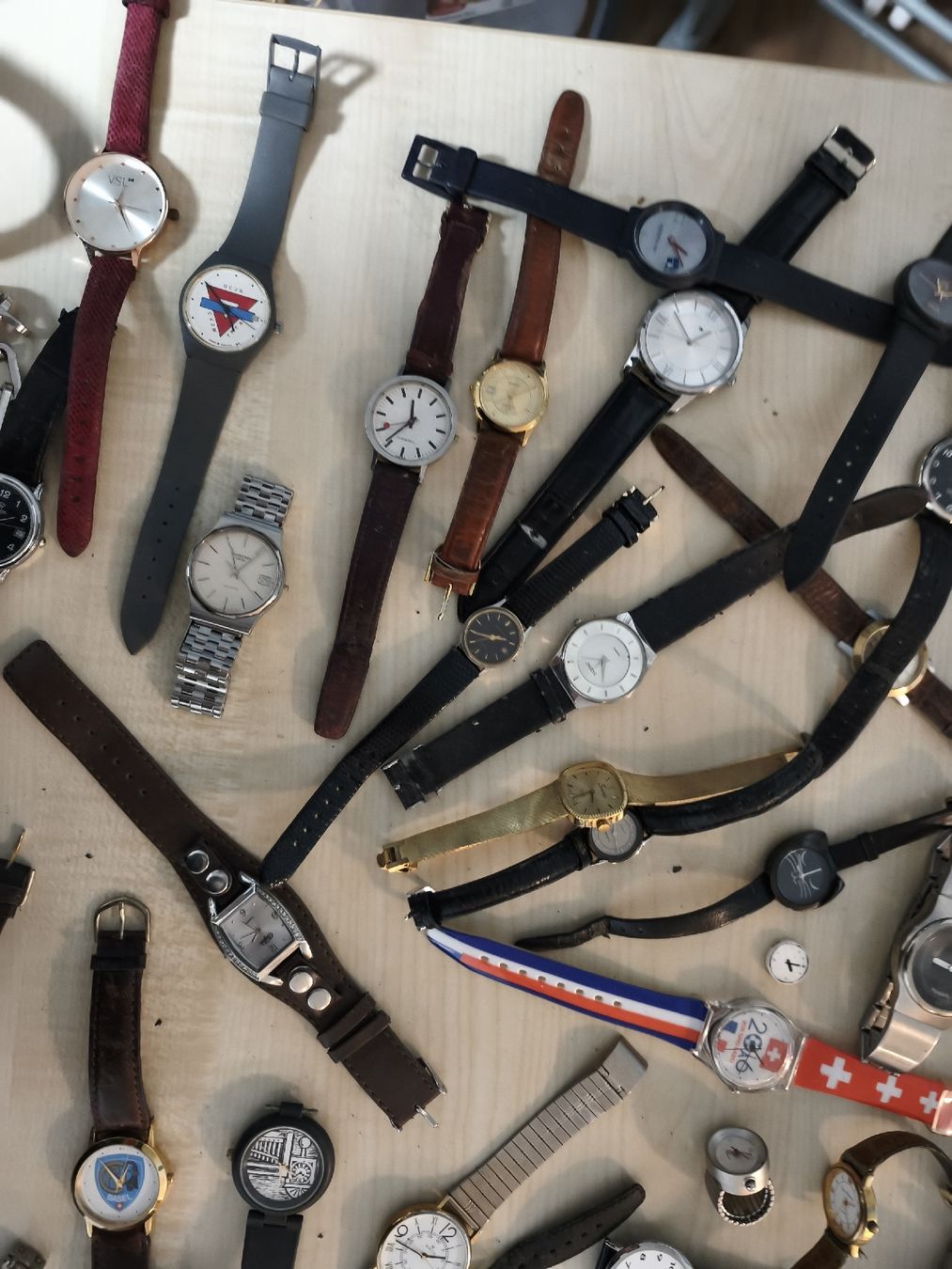 Uhren: Armbanduhr  – Gebraucht aus Kreuzlingen von dad_9x7b