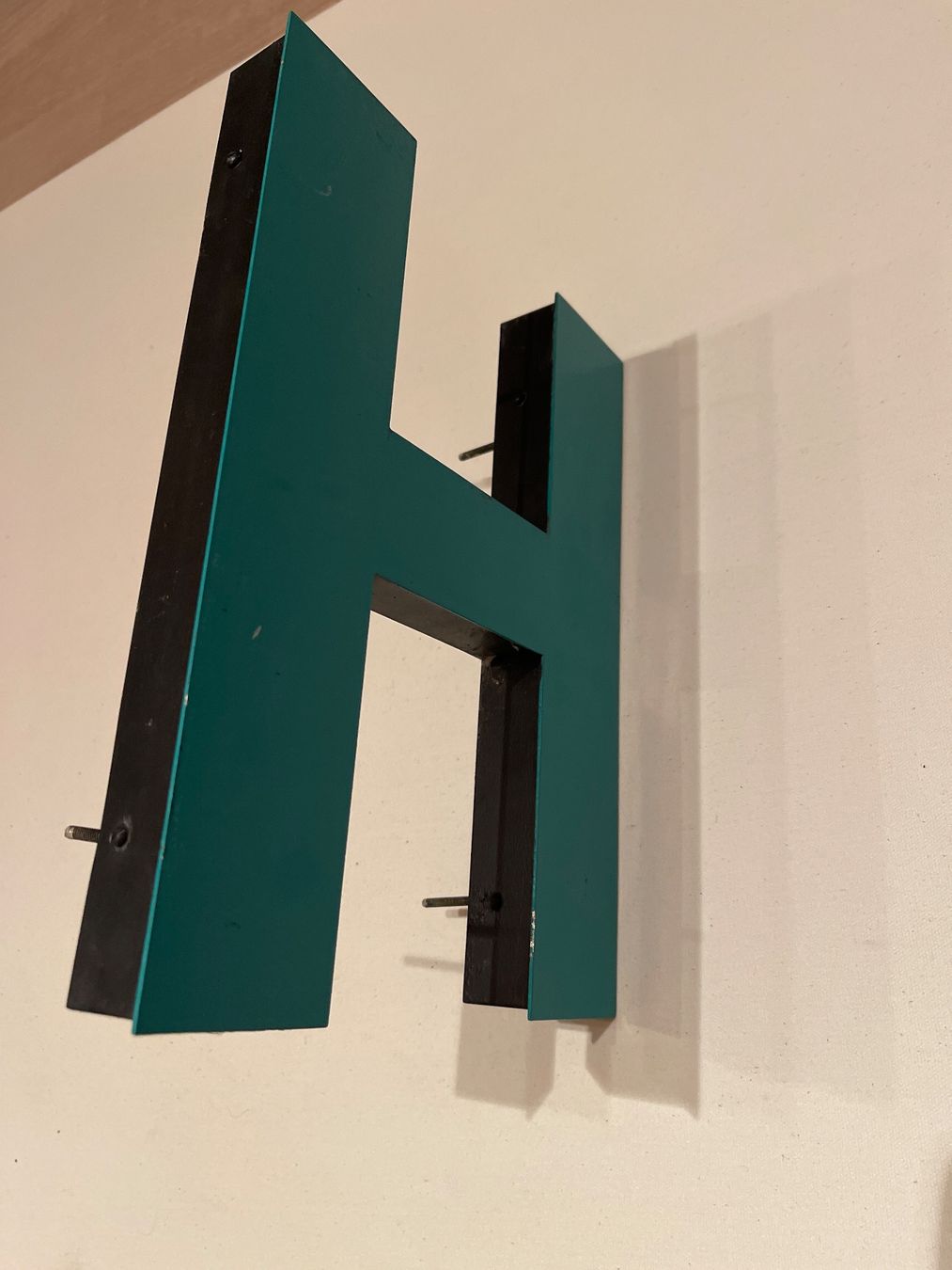 Toutes les décorations: Alublech-Buchstabe H – D'occasion à Thalwil par alfons03 2