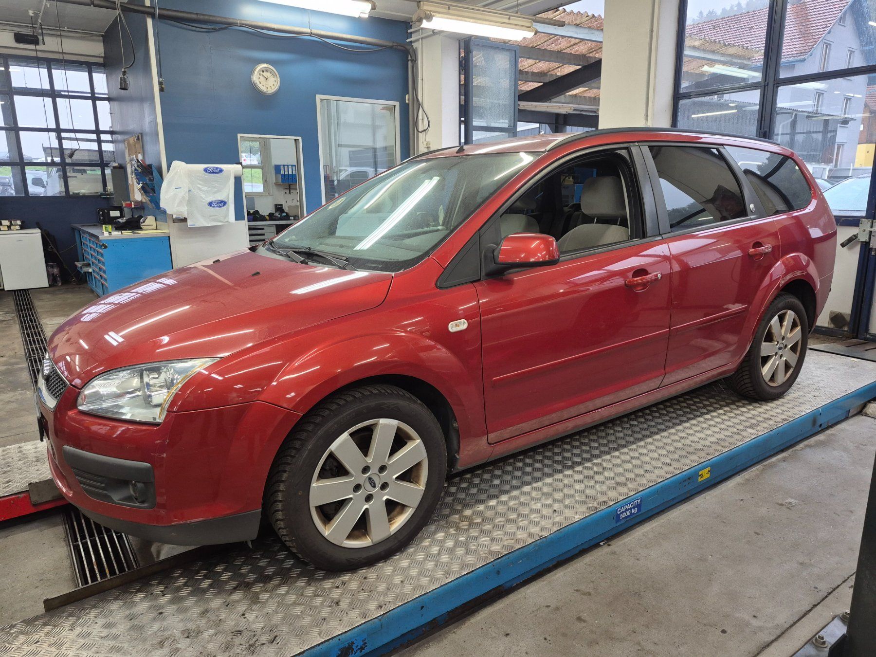 Ford Automobili: Ford Focus 2.0i 16v – Usato da St. Margrethen venduto da Autozentrum1 2