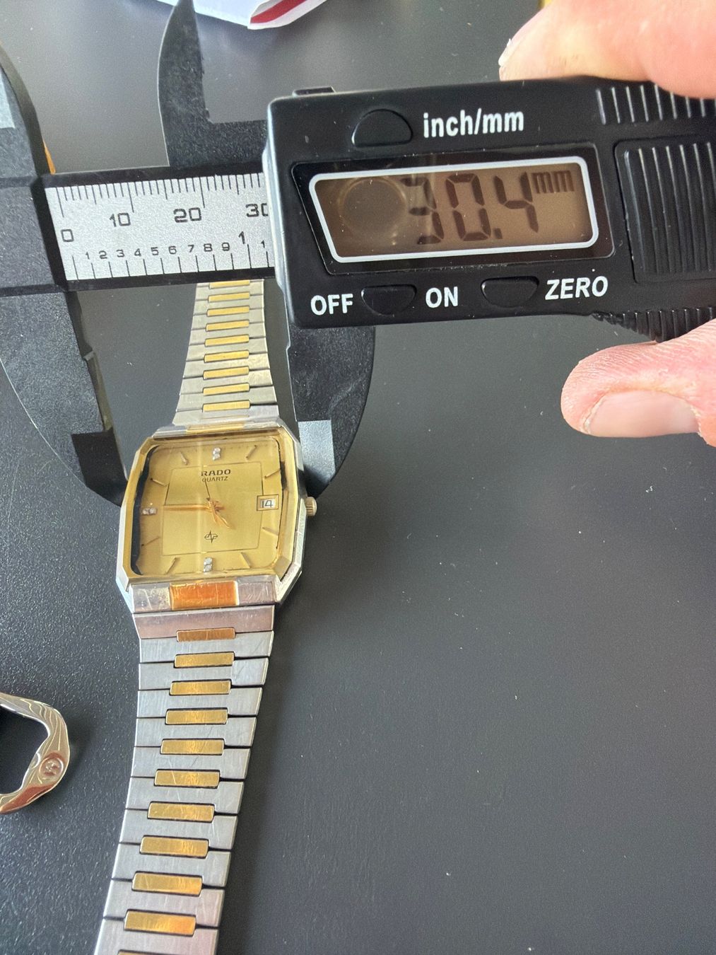 Rado Uhren: Rado – Defekt aus Schlieren von Luxury.Time 3