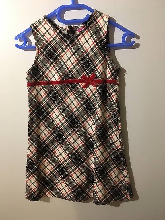 Vestiti & Gonne: Gemustertes Kinderkleid Grösse 98 – Usato da Rothenburg venduto da Flaeckly