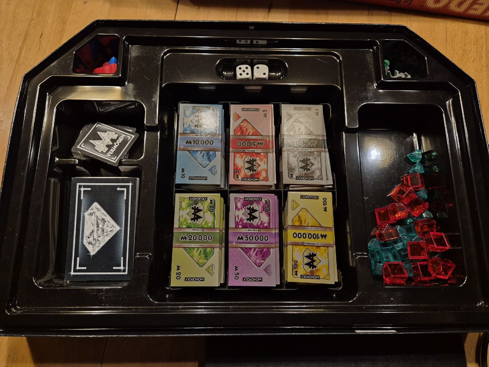 Hasbro Giochi: Monopoly Millionär - Wer wird als erstes reich? – Usato da Ettiswil venduto da beekeper13 5