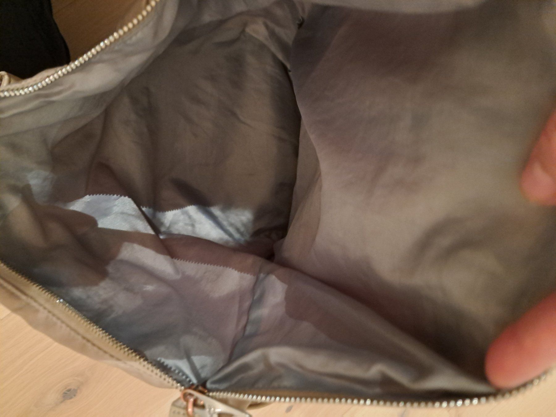 Mandarina Duck Sacs à dos: Mandarina Duck Rucksack beige – D'occasion à Adlikon b.Regensdf par didi_c 3
