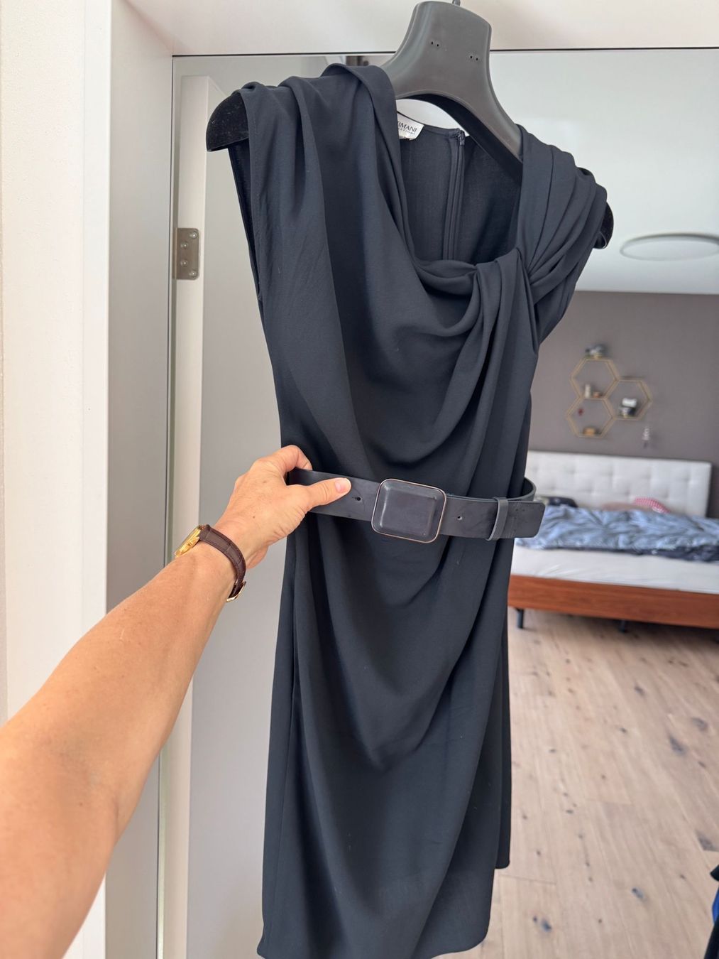 Armani Vestiti: Armani Kleid – Usato da Rupperswil venduto da jro_89b6 1