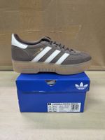 Handball Spezial Bold W