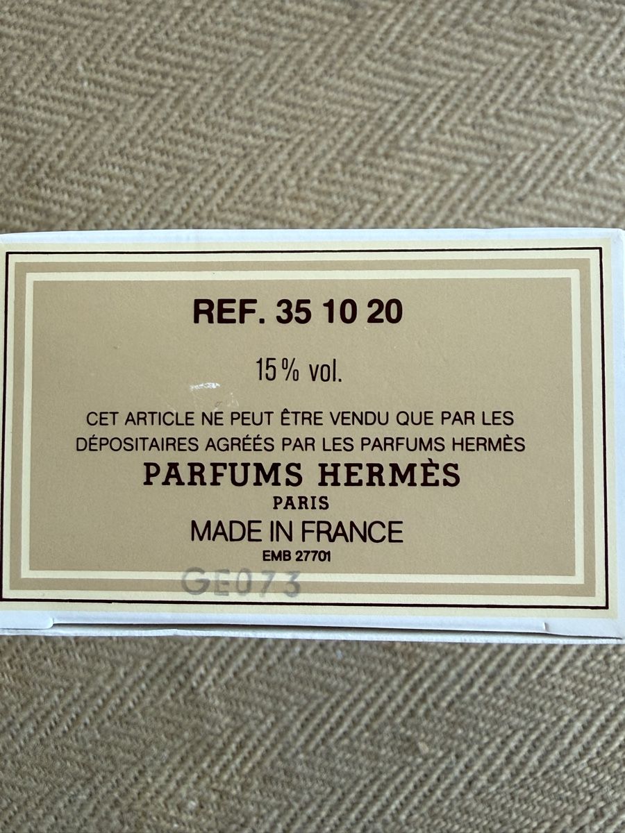 Hermès Profumi & Eau de Toilette: HERMÈS Calèche Voile Parfumé 125ml – Usato da Konolfingen venduto da petzipetz 3