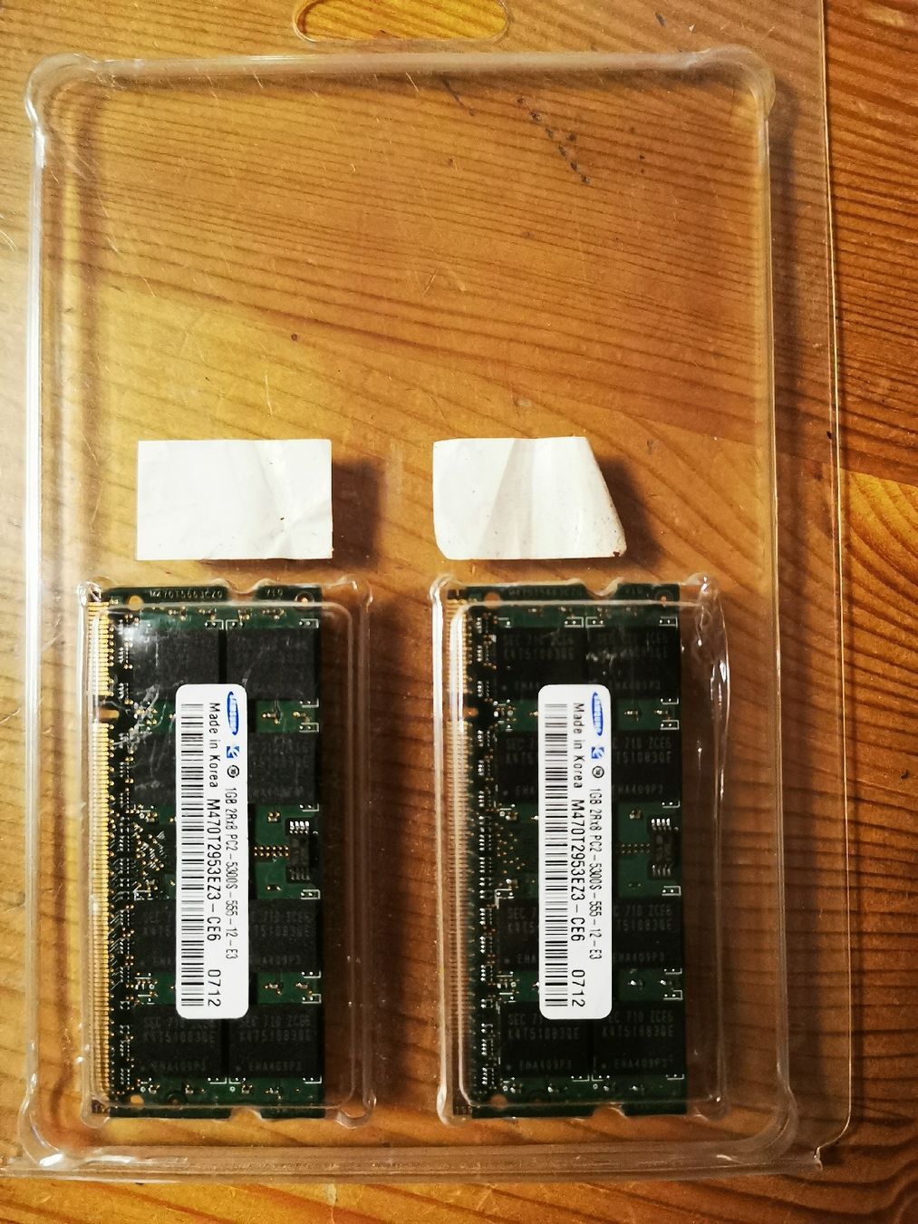 Samsung Memory / RAM: Samsung 2x 1gb ram pour pc portable – Gebraucht aus Versoix von Dji-tools-store