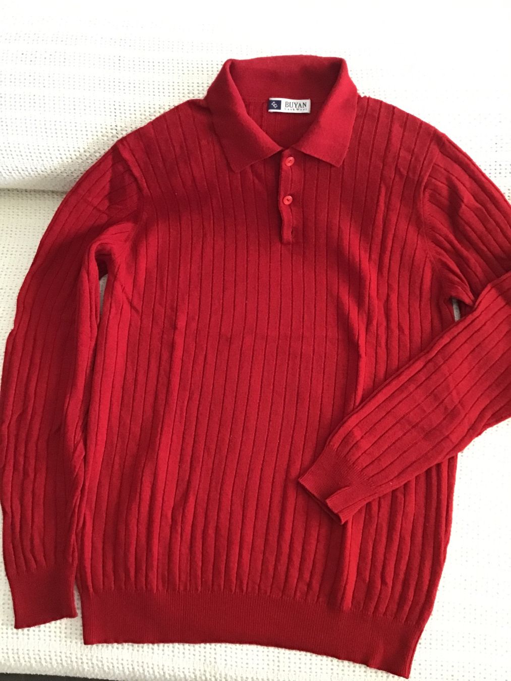 Pullover & Sweatshirts: HERRENPULLOVER WOLLE/KASCHMIR ROT GR. XL – Gebraucht aus Glattfelden von ire_w6h2