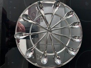 Christofle Cucchiai: Inox Dessert Löffel – Nuovo e nell'imballaggio originale da Clarens venduto da beatholzer