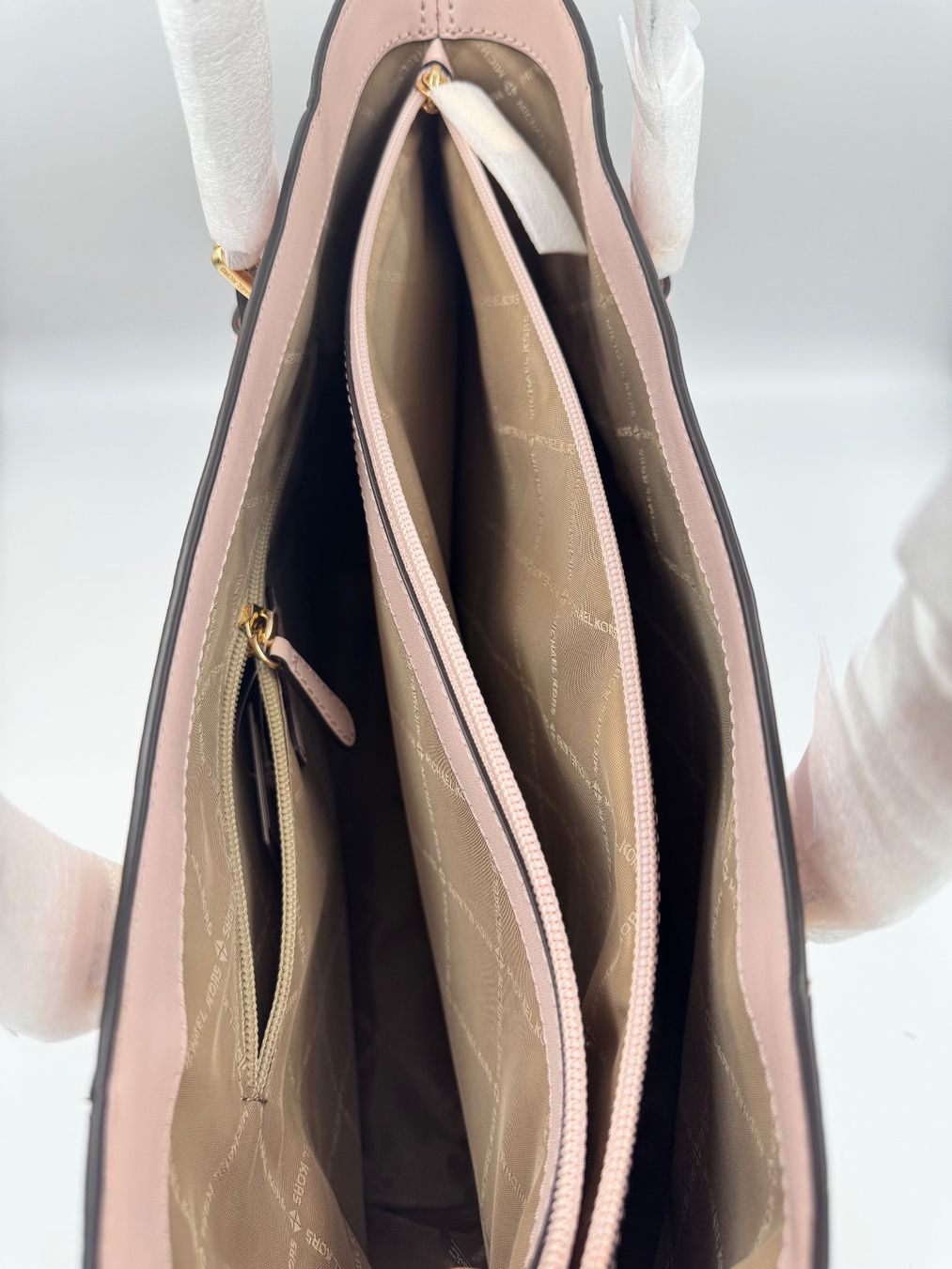 Michael Kors Borse da donna: Michael Kors powder blush multi – Nuovo e nell'imballaggio originale da Wiedlisbach venduto da Sistershop 5