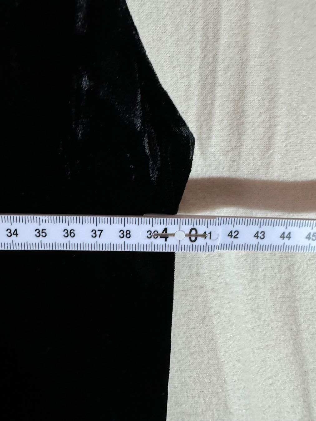 Kleider: Schwarzes Samtkleid von Algo Couture Gr. 38 – Gebraucht aus Grosswangen von second_hand_dress 2