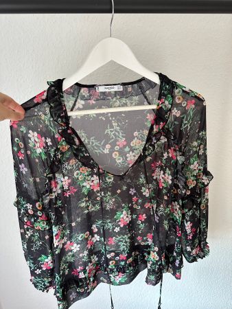 Jolie blouse MANGO