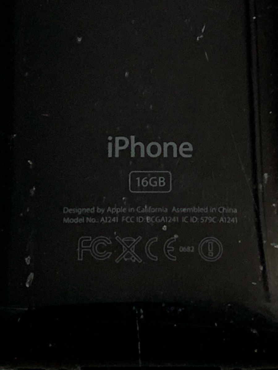 Apple Telefoni cellulari / Smartphones: Apple iPhone 3G Black 16GB – Usato da Wangen b. Olten venduto da Finolino28 3