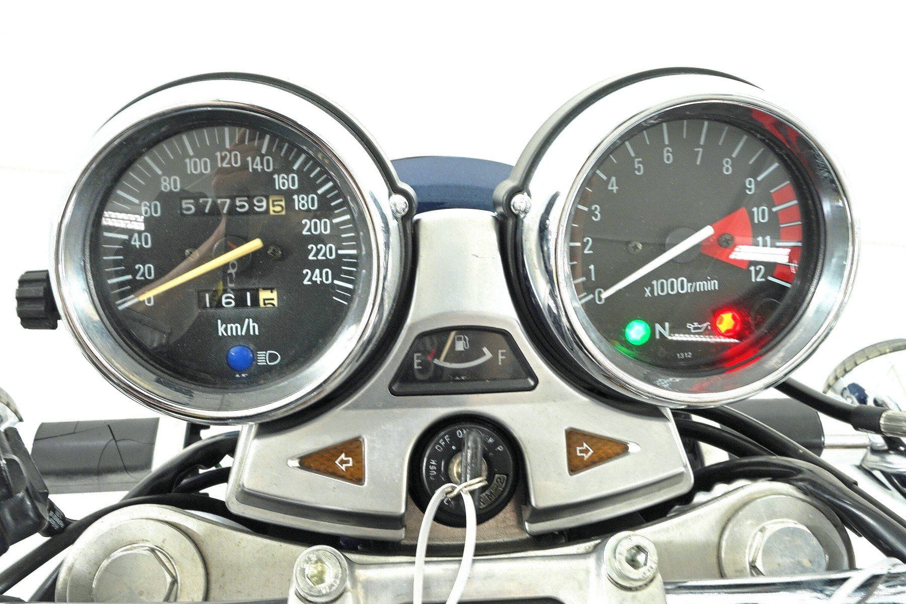 Kawasaki Strada: Kawasaki Zephyr 1100 – Usato da Winterthur venduto da MCW 8