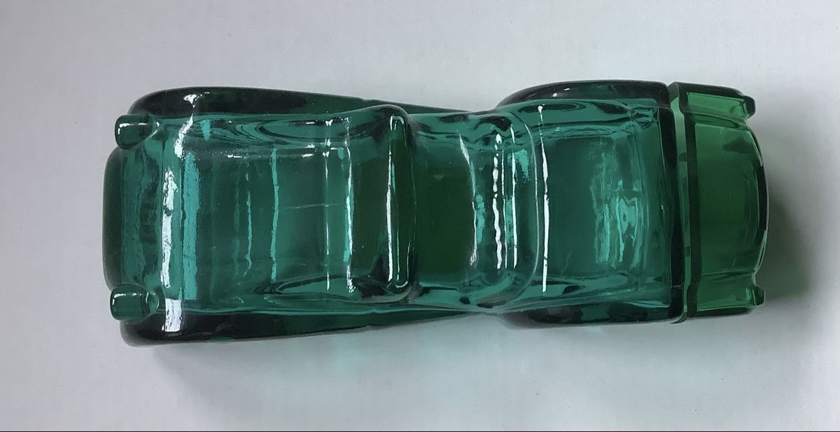 Statuette: Triumph Tr3 56 Aftershave Glasflasche – Usato da Theilingen venduto da TinaKr. 2