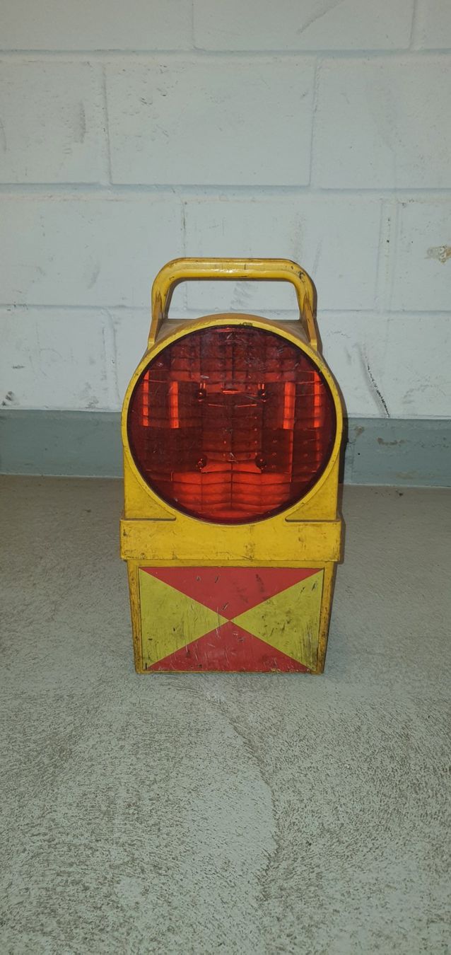 Lampade: SNCF Zugschlusslampe/-leuchte – Usato da Sisseln AG venduto da murmi83