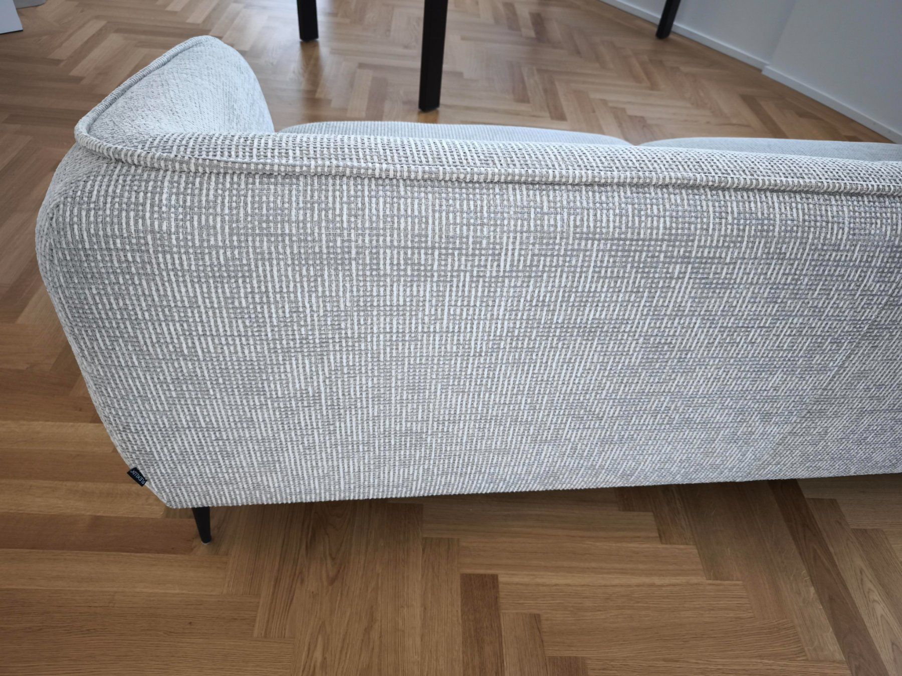 Livique Divani: Sofa "Fady", Grau-Weiss, 3-Sitzer – Usato da Zürich venduto da Everest85 5