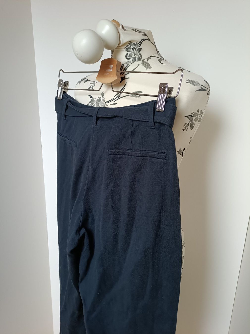 Hessnatur Hosen: 7/8 Stoffhose Hess Natur Baumwolle – Gebraucht aus Peccia von LillyMarie98 6