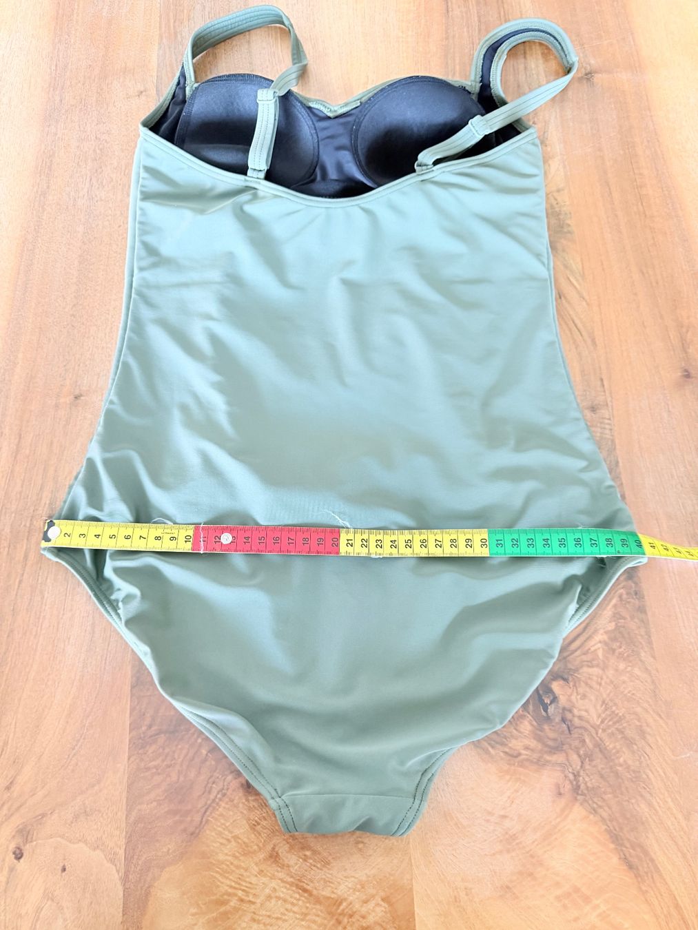 Lascana Costumi da bagno & Bikini: Badekleid von Lascana, Grösse 40B – Usato da Haslen AI venduto da s176 6