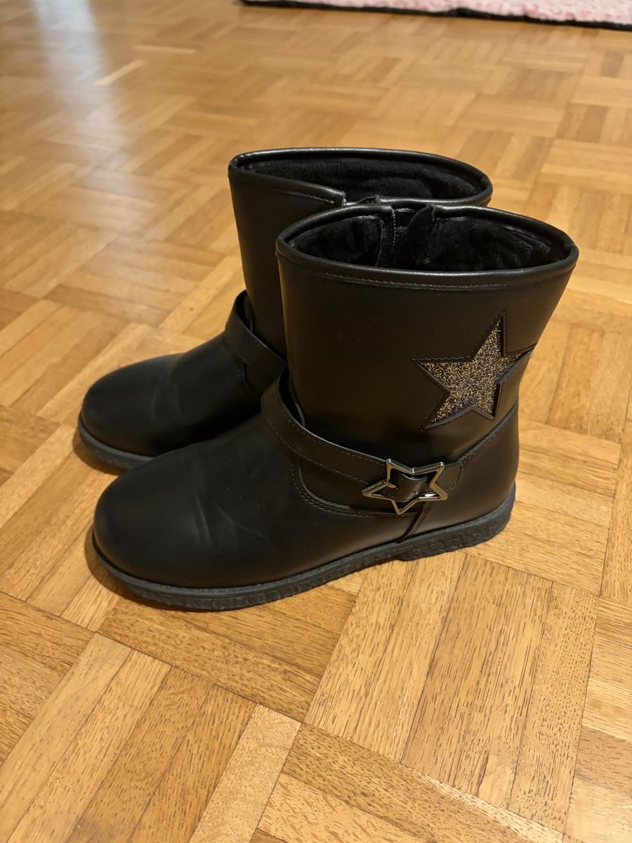 Friboo Chaussures filles: Friboo Stiefeletten Grosse 35 – Neuf (Voir description) à Zürich par kam_sl2l