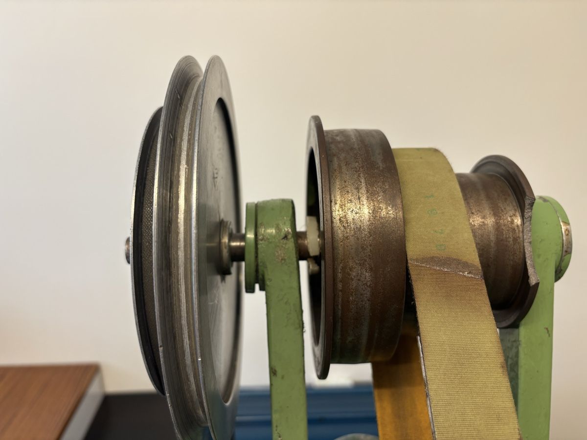 Tutte le macchine: Tour à métaux de précision avec accessoires état usagé – Usato da La Chaux-de-Fonds venduto da jrvibe 7