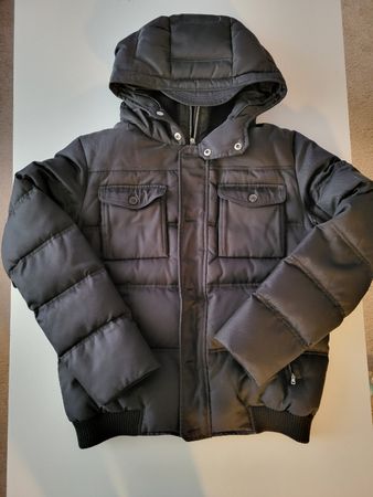 Gucci Daunen / Winterjacke schwarz Gr. 54 sehr guter Zustand