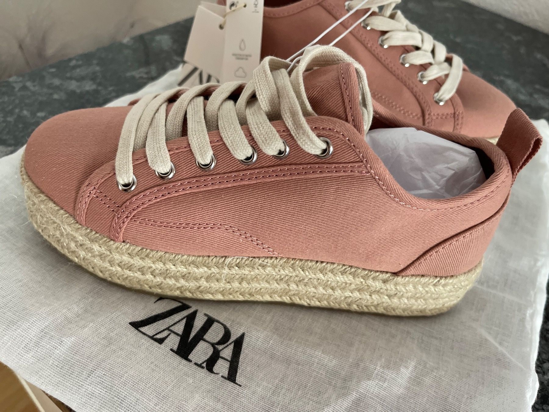 Zara Scarpe per ragazze: Zara Schuhe neu Grösse 35 – Nuovo e nell'imballaggio originale da Sennwald venduto da _shppng 1