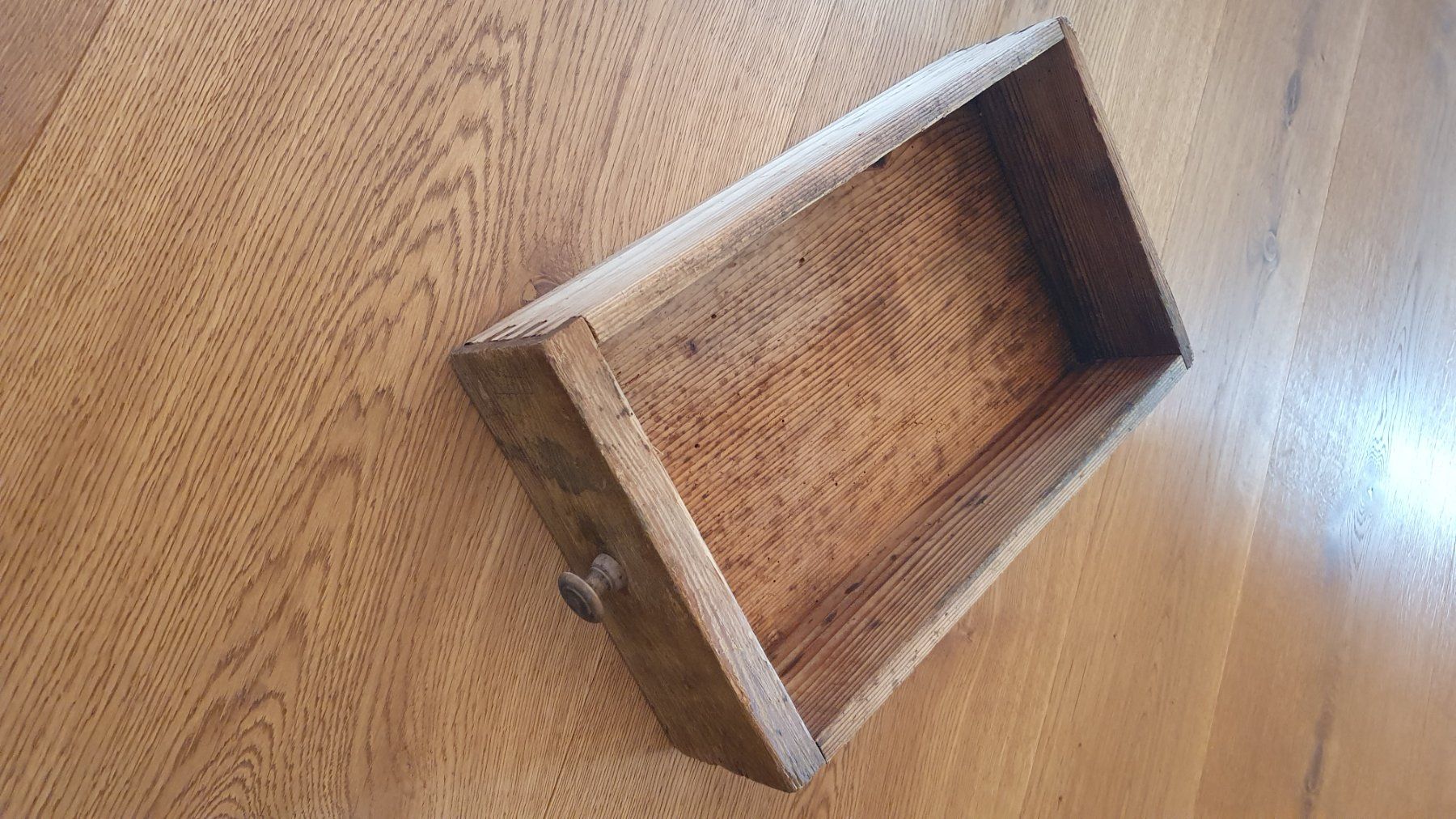 Articoli in legno: Alt und Antik – Usato da Summaprada venduto da swiss4860